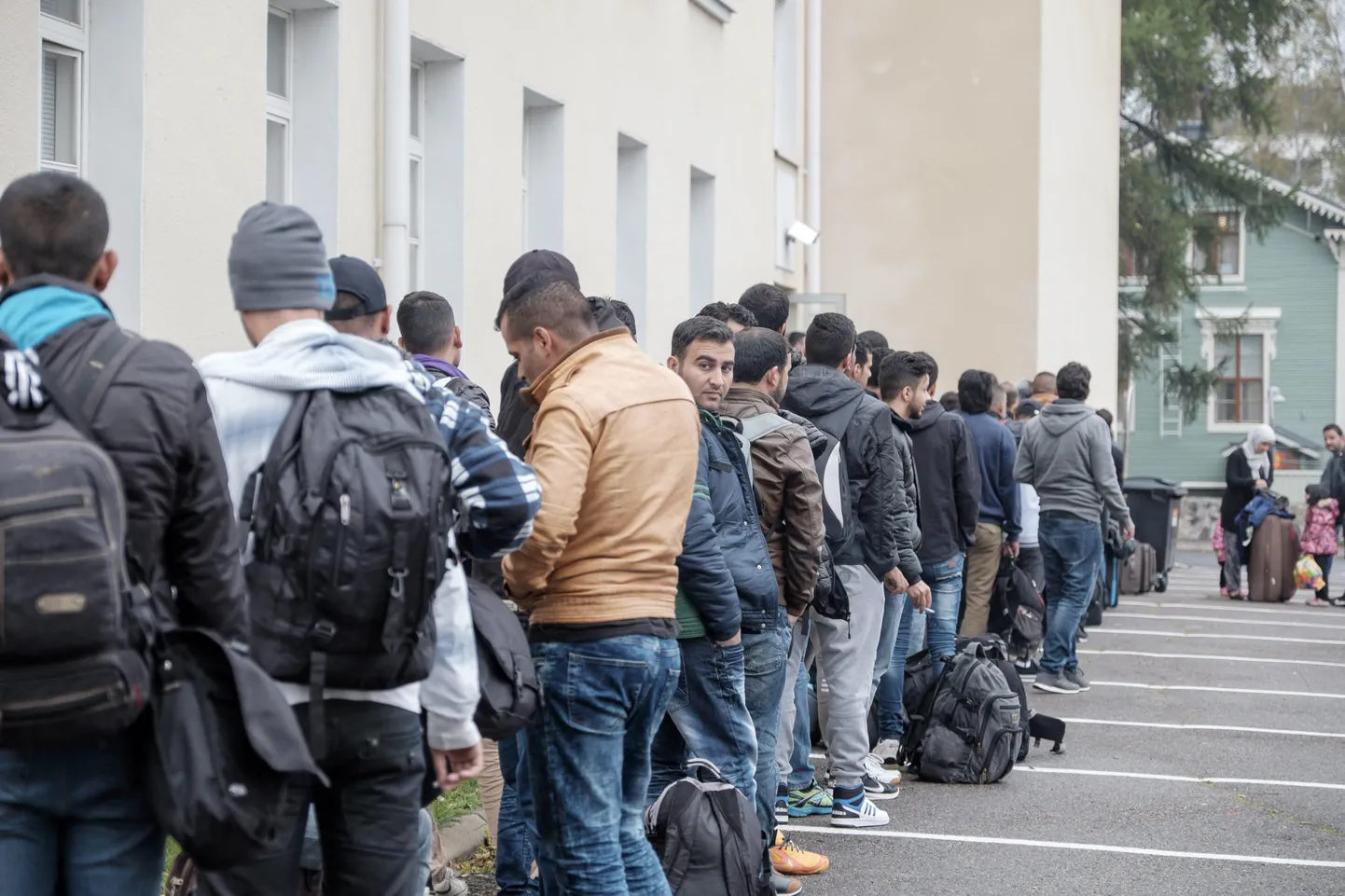 Põhja-Soome väikelinna Tornio kaudu Rootsist Soome saabunud migrandid 2015. aasta sügisel.