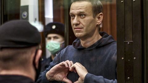 Навального нашли в морге больницы Салехарда: на его теле обнаружены синяки