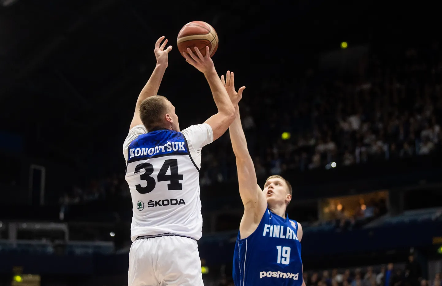 Artur Konontšuk Eesti koondise särgis.