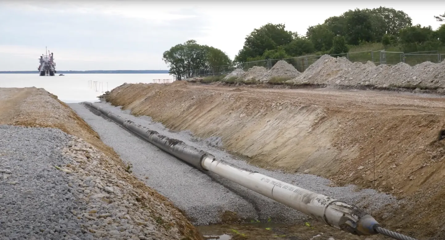 Keskkonnale seekordne juhtum ohtu ei kujuta, sest metaan on õhus lahustunud, kinnitavad Eesti ministrid. Pildil Balticconnectori ehitus Paldiskis 2019. aastal.