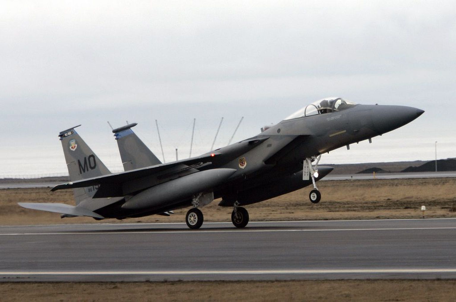USA F15 hävituslennuk maandumas Keflavíki sõjaväebaasi. Pilt on illustratiivne.