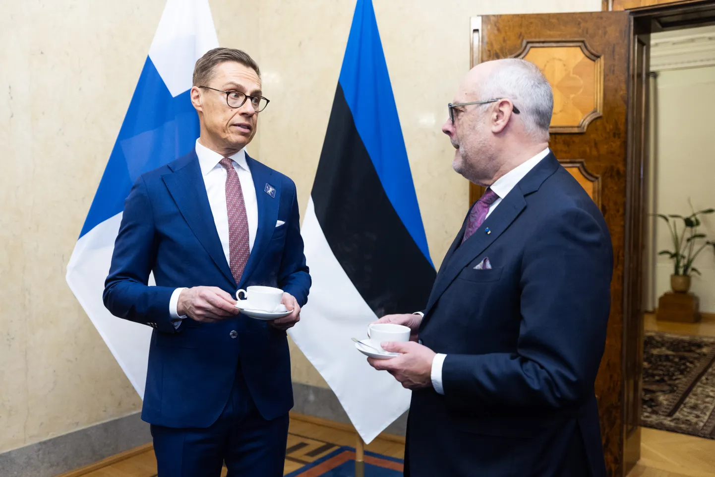 President Alar Karis rääkis reedel telefoni teel Soome presidendi Alexander Stubbiga merealuse taristu kaitsmisest.