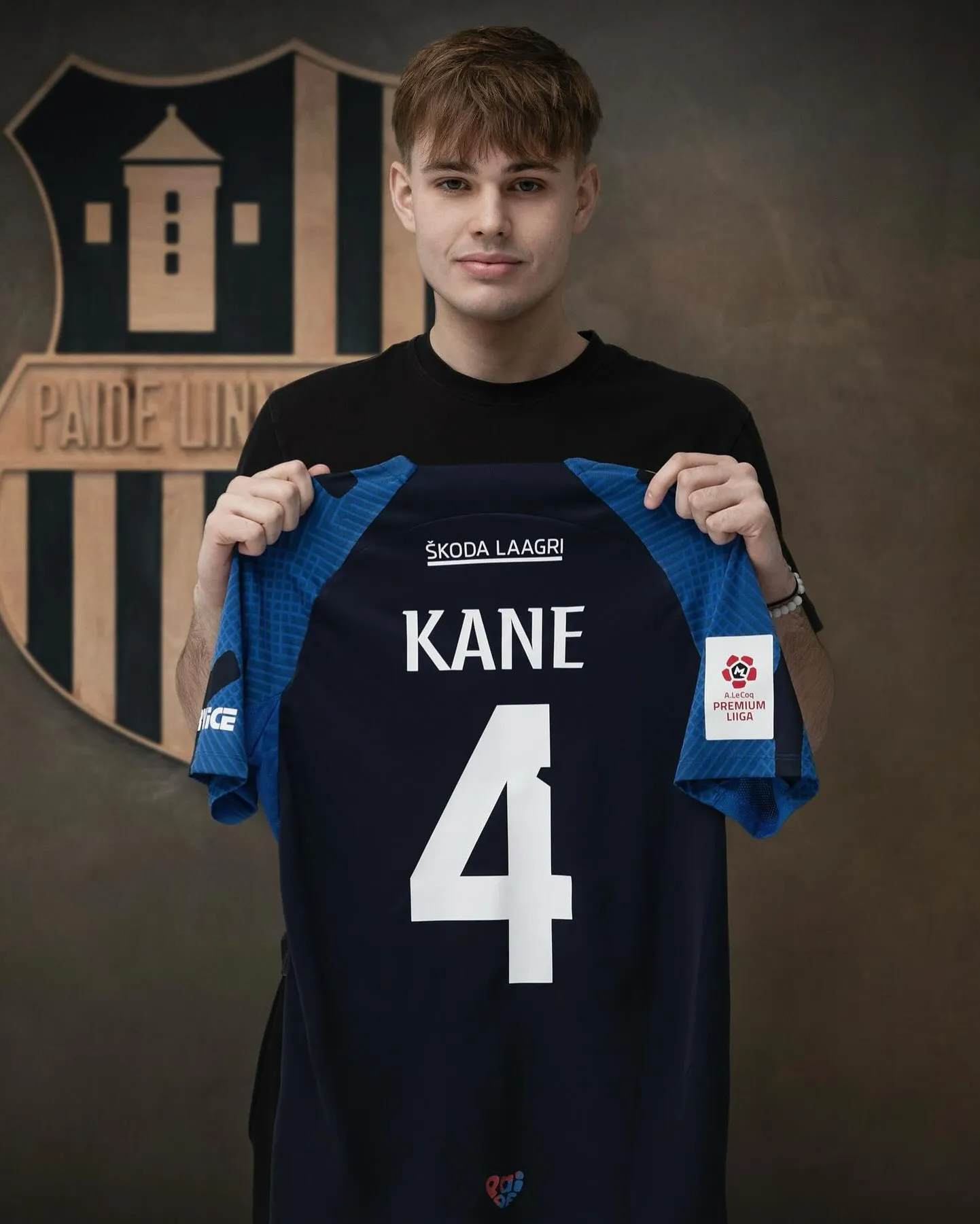 Paide Linnameeskond omandas Itaalia tippklubilt Roma Laziolt 19-aastase keskkaitsja Robin Kane mängijaõigused.
