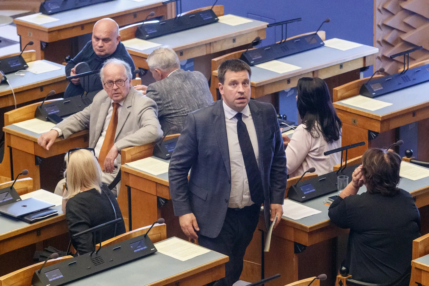 Riigikogus jätkus esmaspäeval, 13. juunil peretoetuste seaduse eelnõu teine lugemine.