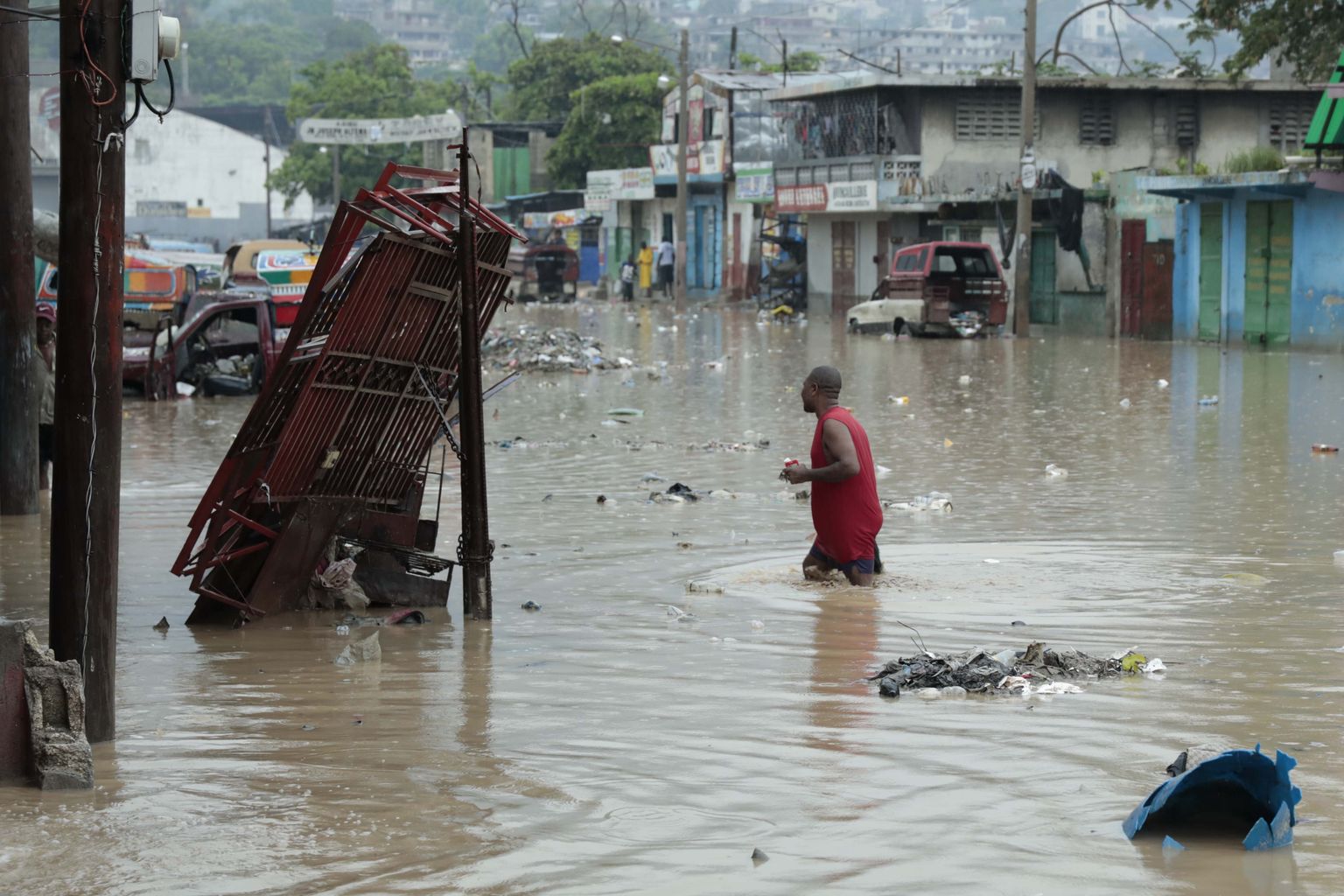 Kaader uputusest Haiti pealinnas.