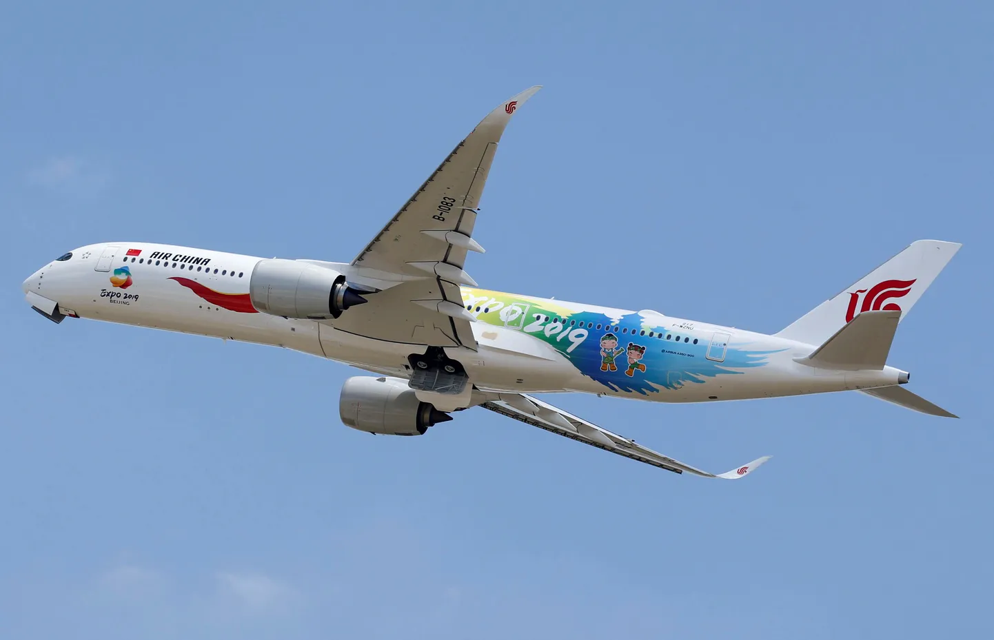 Самолет Air China. Иллюстративное фото.