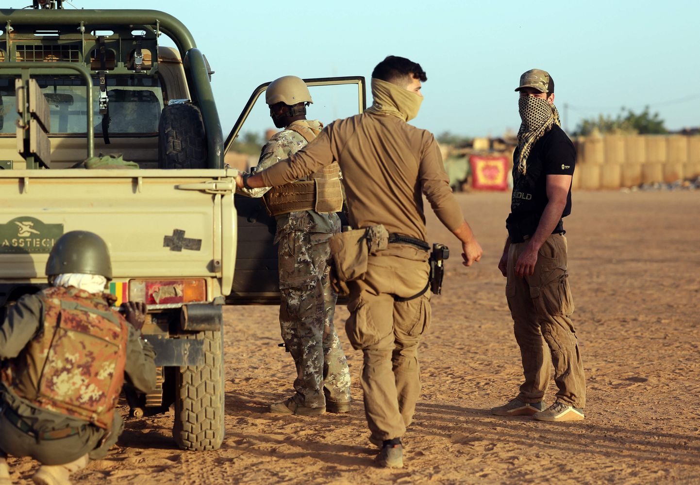 Takuba sihtüksusesse kuuluvad Prantsusmaa eriväelased Malis Menaka baasis, kus teenivad ka Taani sõdurid.