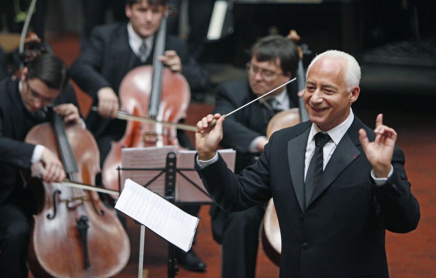 Vladimir Spivakov koos Venemaa riikliku filharmooniaorkestriga tulevad Eestisse.