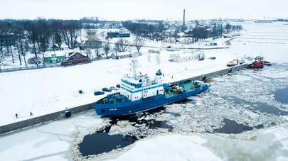 Jäämurdja EVA-16.