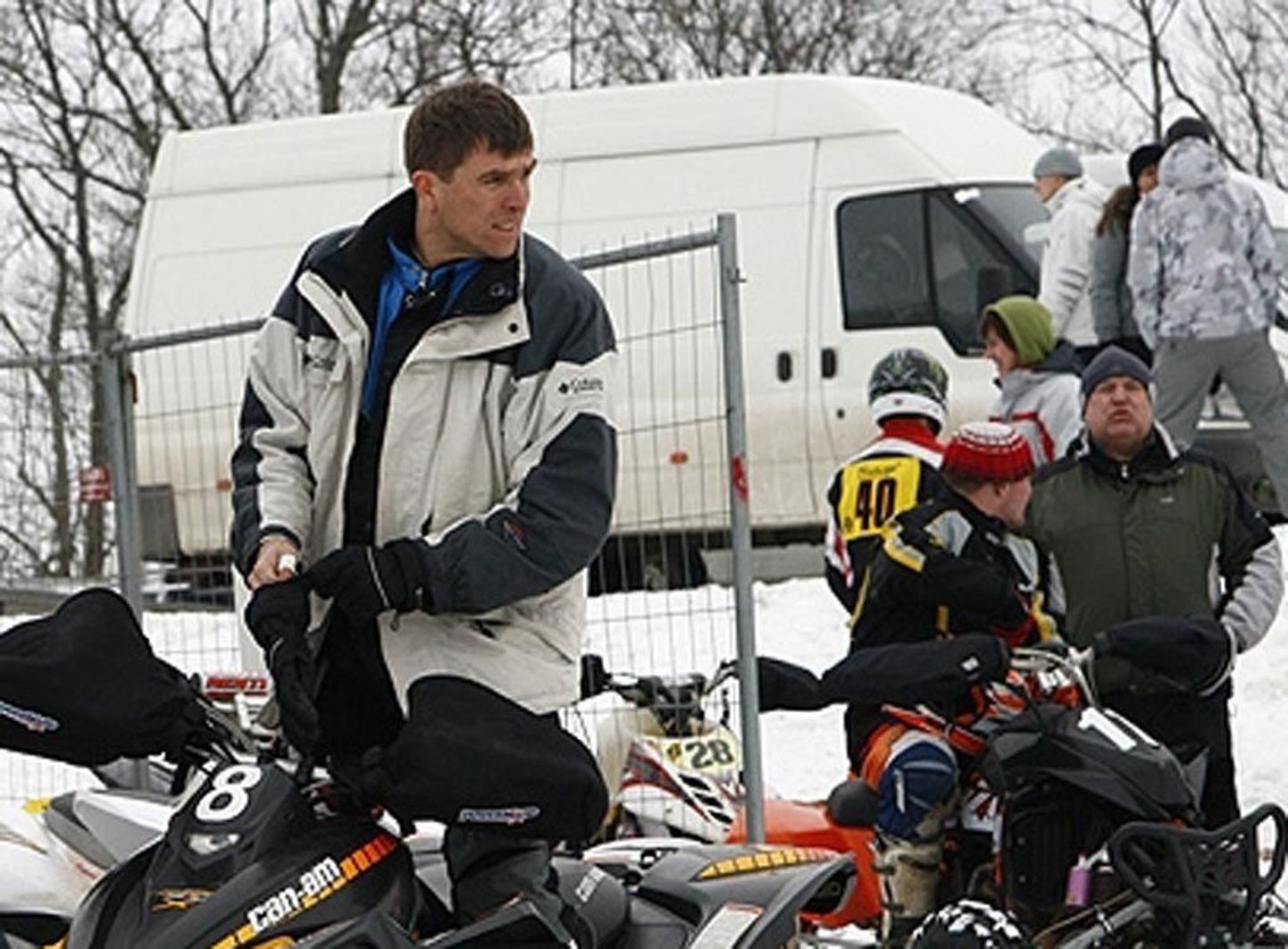 Neljandat aastat motokrossi harrastav Taavi Raadik võitis koos Toivo Nikopensiusega teise auhinna.