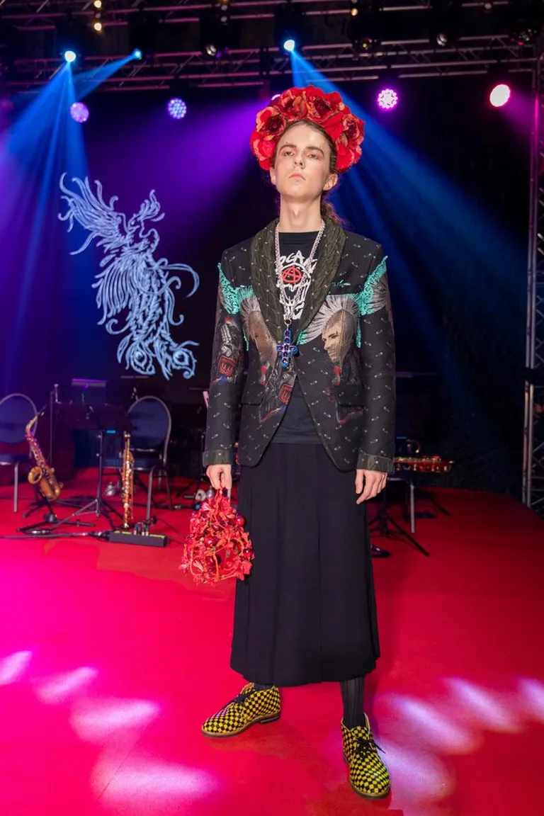 Smoking jacket ja seelik – proovige, mehed, see on tegelikult päris mugav!