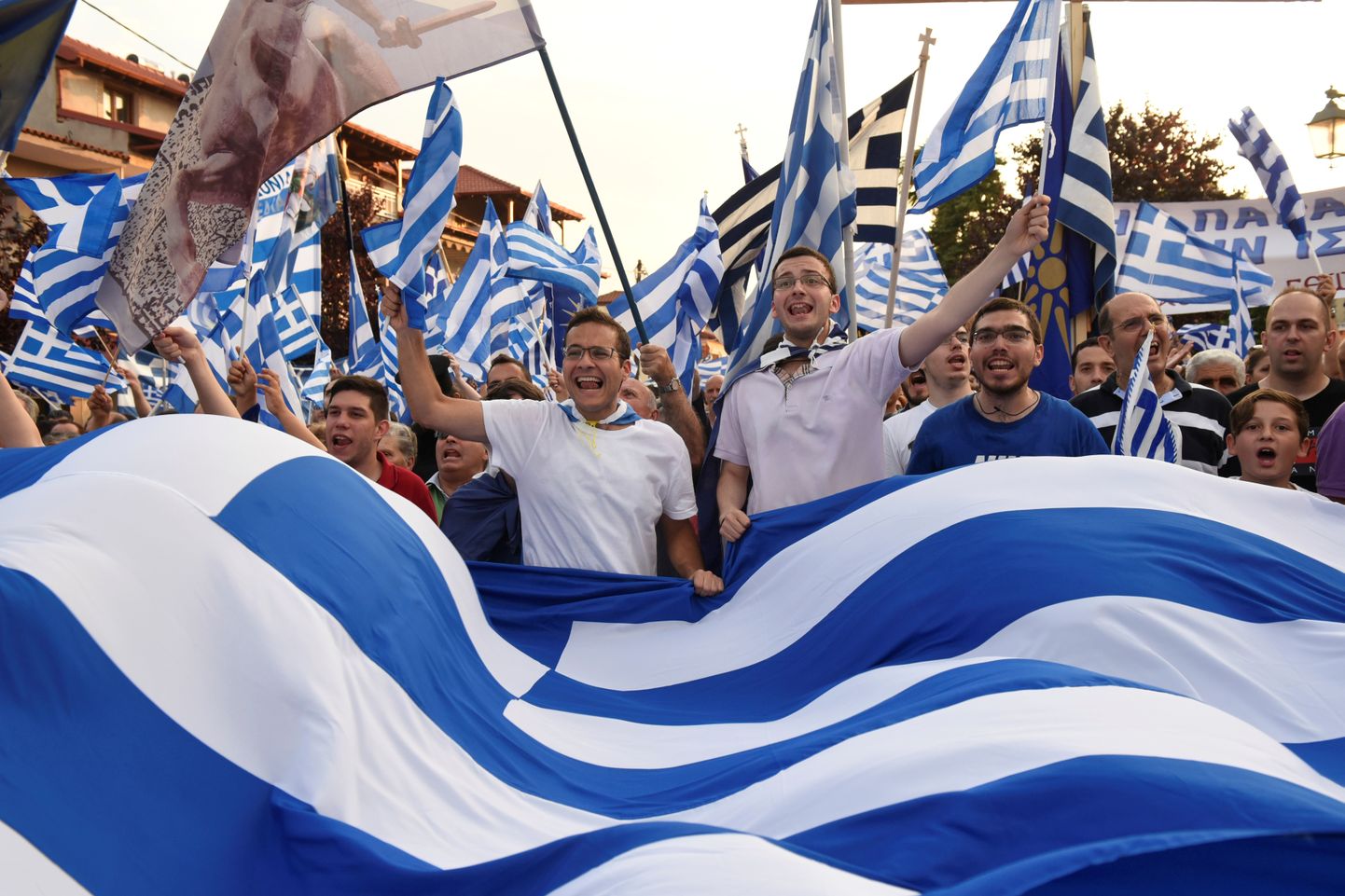Kreeka rahvuslikud meeleavaldajad.