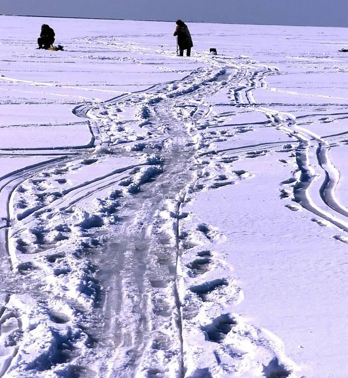 Kalastajad merejääl.