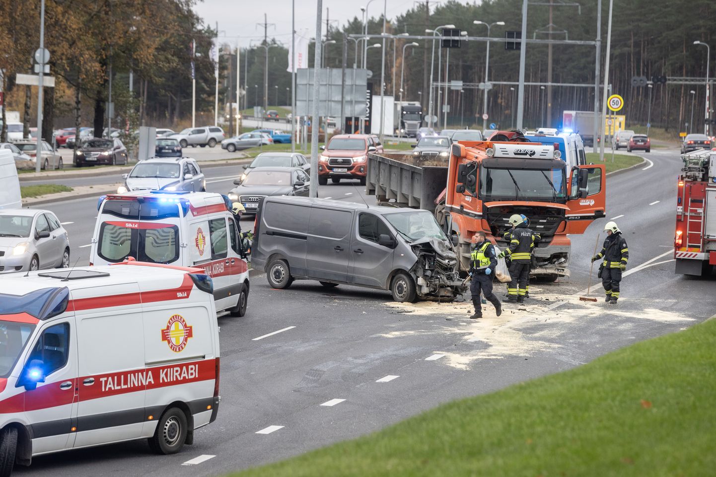 Liiklusõnnetus Tammsaare teel mullu novembris.