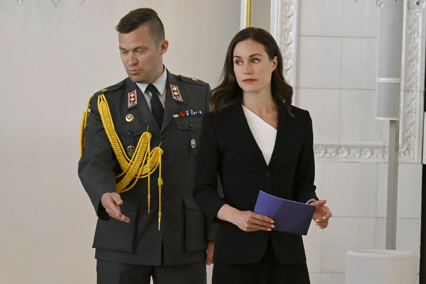 President Sauli Niinisö kohtus Sanna Mariniga tema poliitikast tagasitõmbumisel, 20. juunil 2023. a.