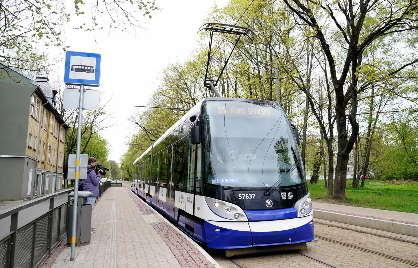 Kuigi bürokraatiat on palju, toimub Lätis kogu aeg midagi head: näiteks töörahva pühal, 1. mail avati Riias uus trammiliin nr 14 Iļģuciems–Ķengarags.