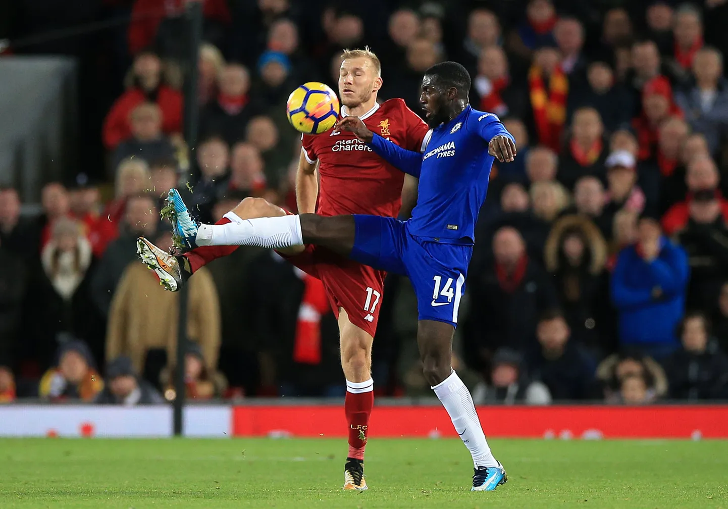 Ragnar Klavan ja Tiemoue Bakayoko