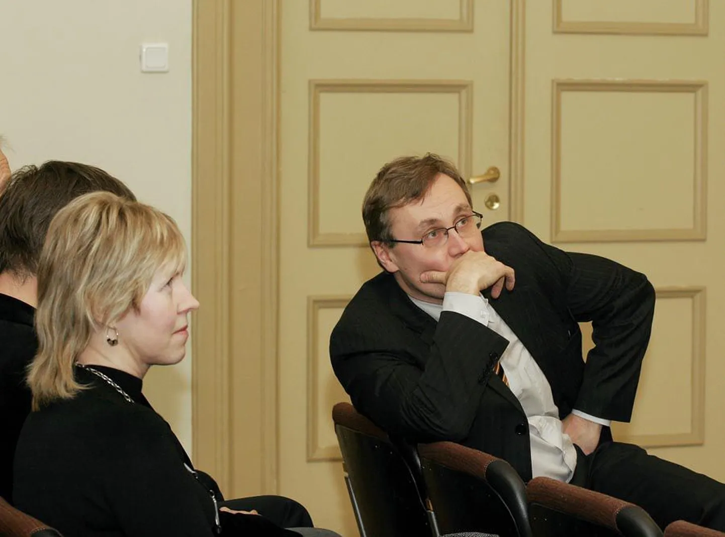 Haridusminister Tõnis Lukas pani kohalviibijaile südamele, et koolivõrku kujundades tuleb silmas pidada eelkõige laste huve, mitte õpetajate töökohtade säilitamist või omavalitsuse maine kujundamist.
