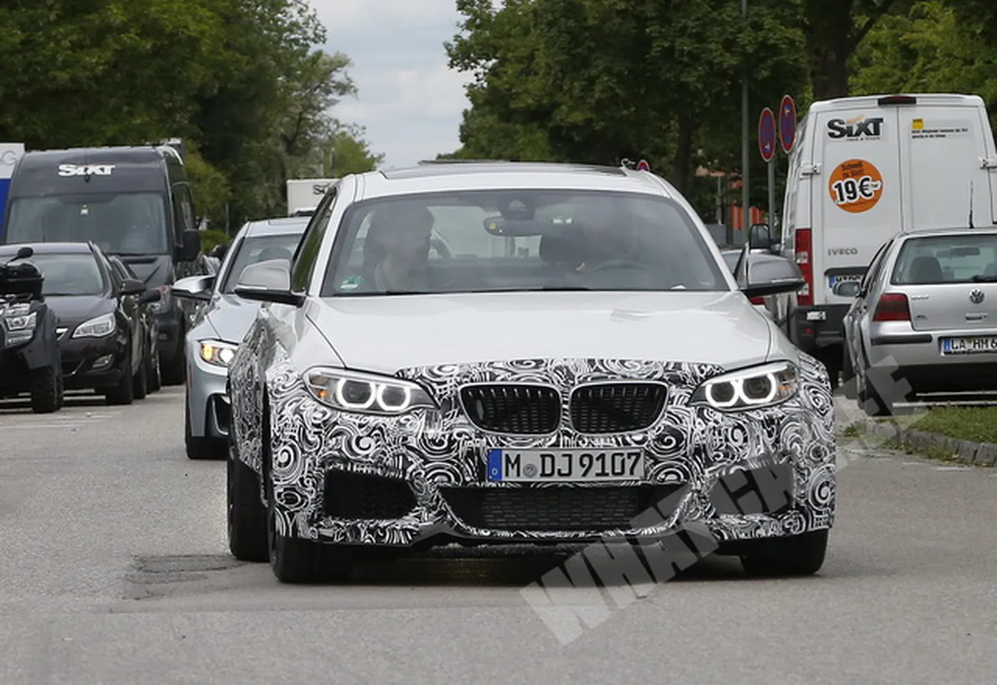 BMW M2