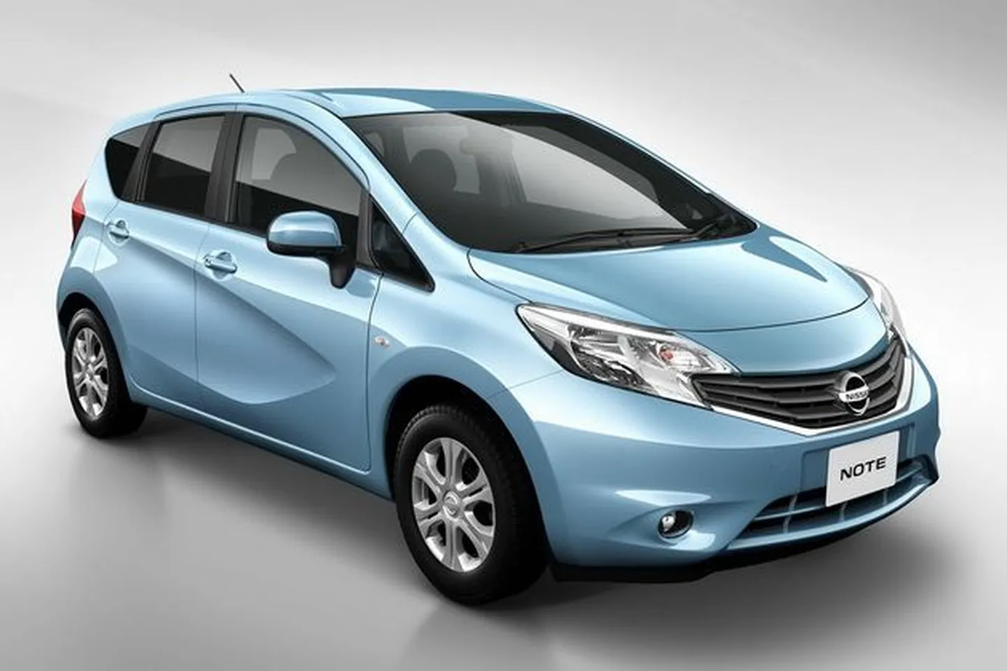 Uus Nissan Note.