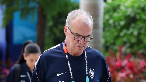 Bielsa's Intense Gaze at World Cup Sparks Fan Frenzy