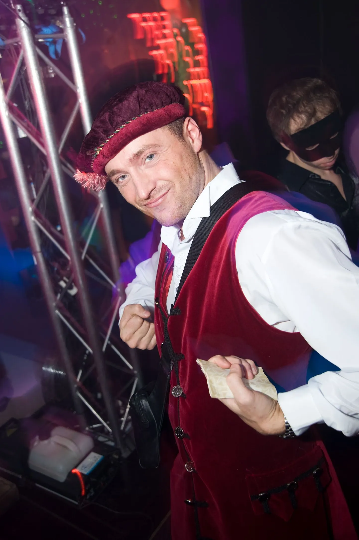 Алексей Панков на вечеринке Empire Carnaval в декабре 2008 года.