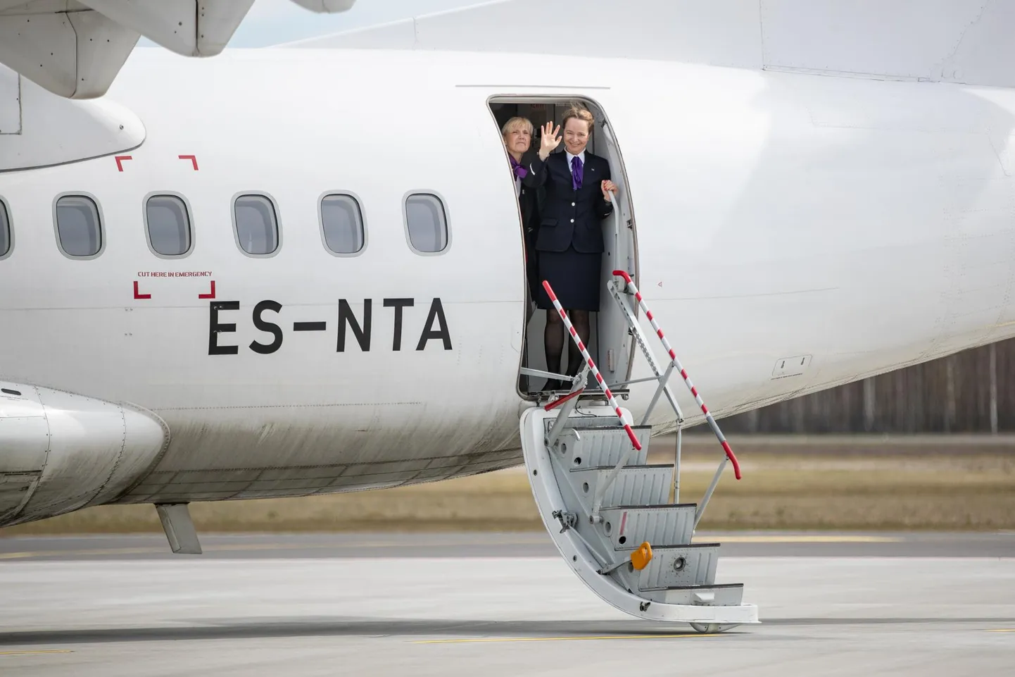 Esimene rahvusvaheline lend Pärnu lennujaamas toimus tänavu 5. mail Helsingi–Pärnu liinil.