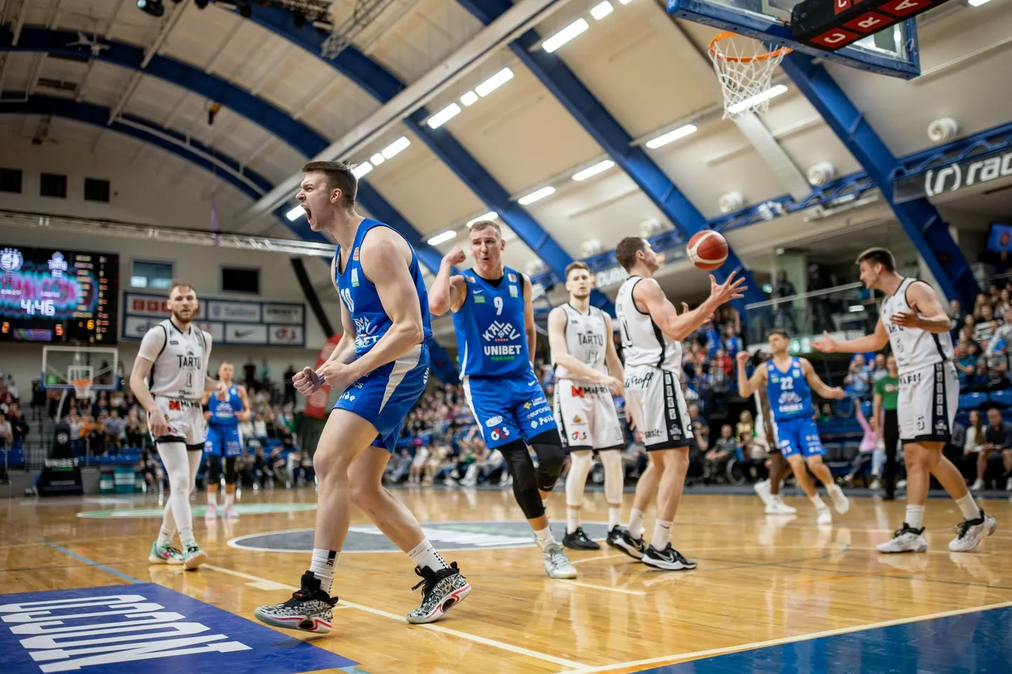 Hetk mullusest finaalseeriast, kus BC Kalev/Cramo alistas Tartu Ülikool Maks & Mooritsa kindlalt mängudega 3:0.