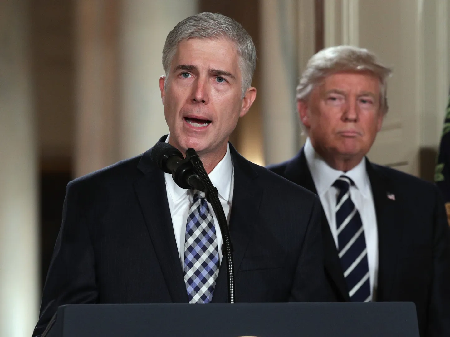 Neil Gorsuch ja Donald Trump.