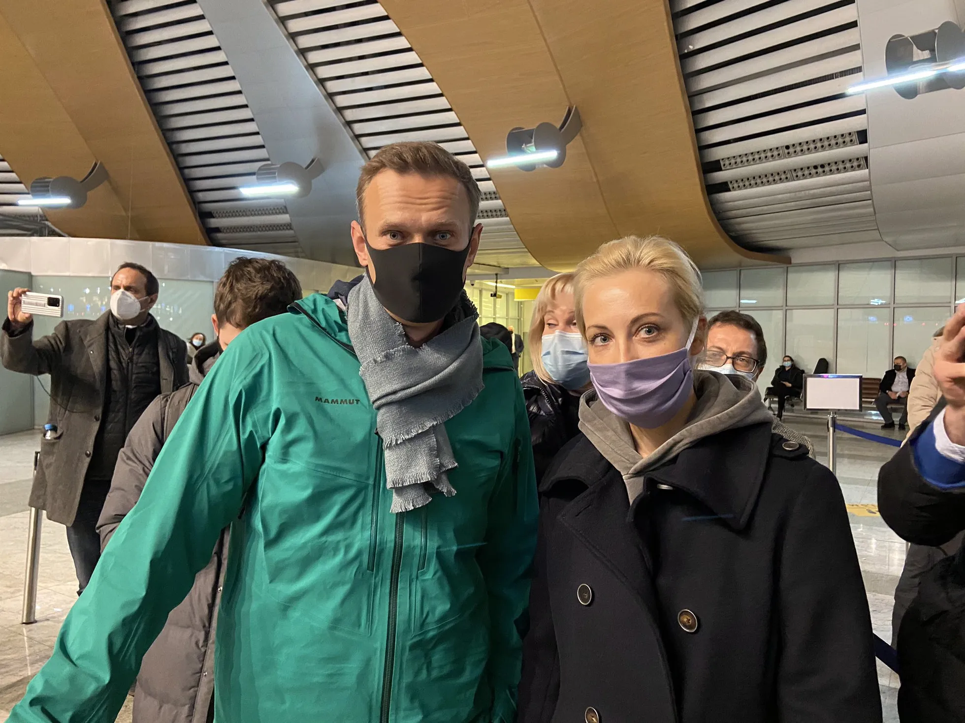 2021.a. Aleksei Navalnõi enne kinnipidamist lennuväljal.