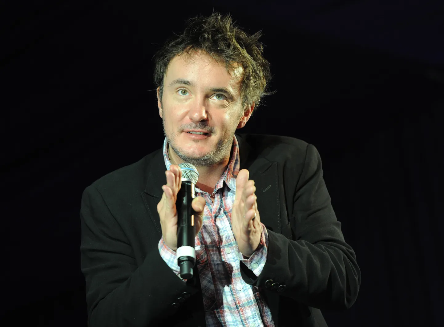 Koomik Dylan Moran: Eesti inimesed on väga sõbralikud, aga veidi häbelikud