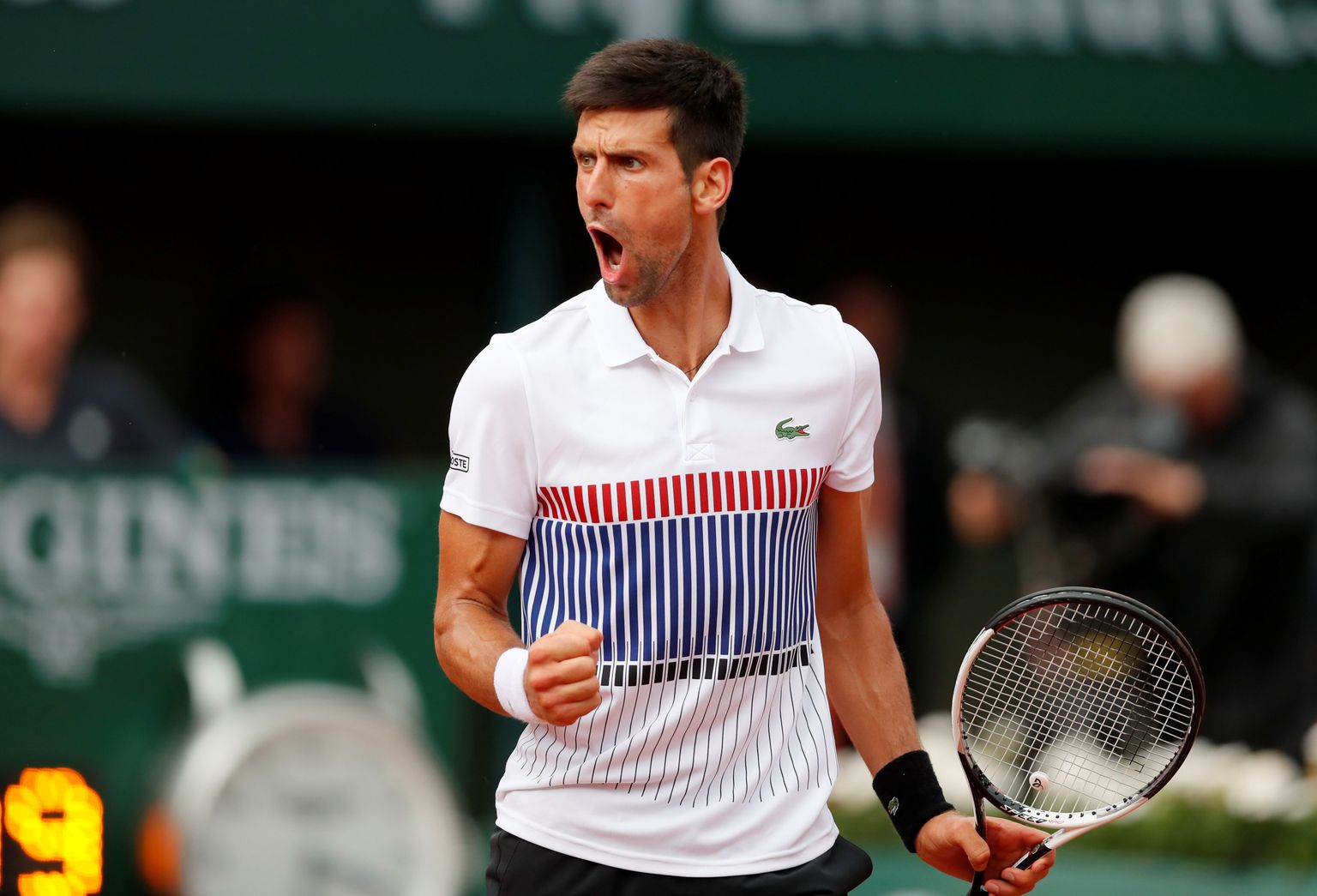 Tiitlikaitsja Novak Djokovic Prantsusmaa lahtiste kolmandas ringis.