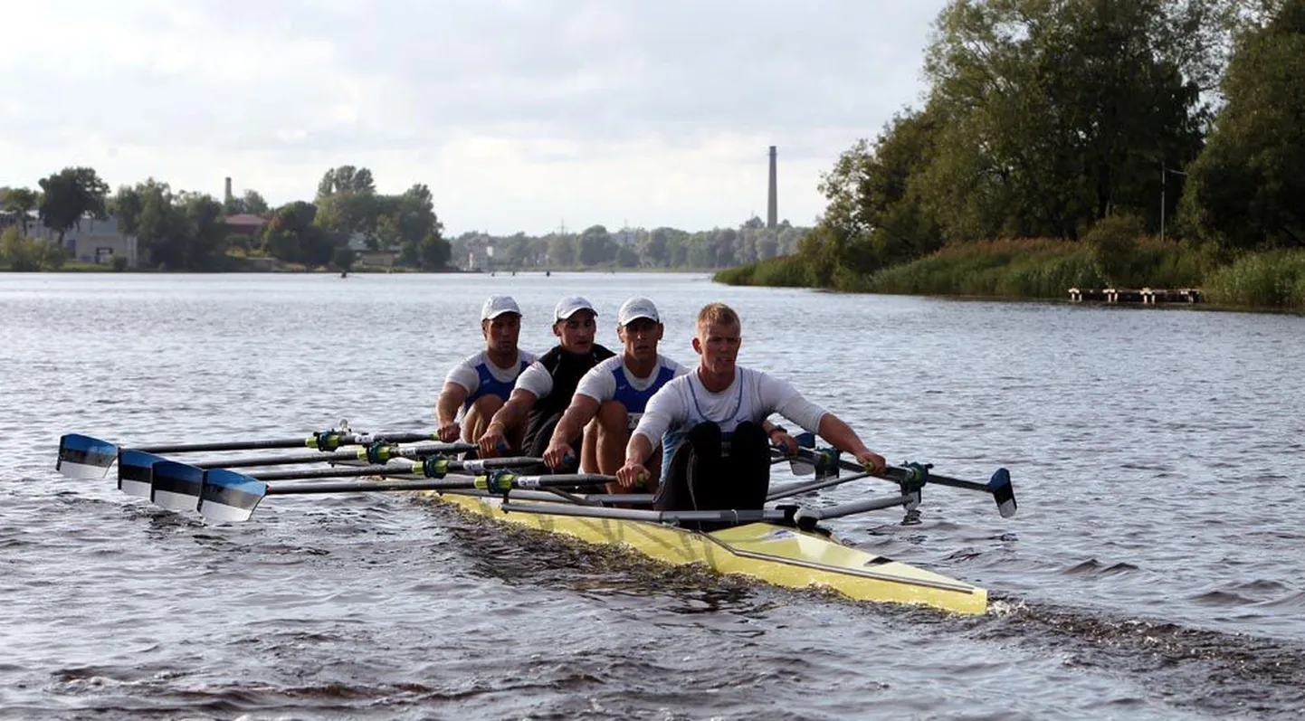 Neljapaat koosseisus Andrei Jämsä (vasakult), Allar Raja, Tõnu Endrekson ja Kaspar Taimsoo.