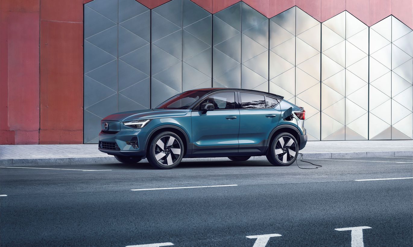 "Volvo Cars" un "Northvolt" kopīgi būvēs elektrisko ...