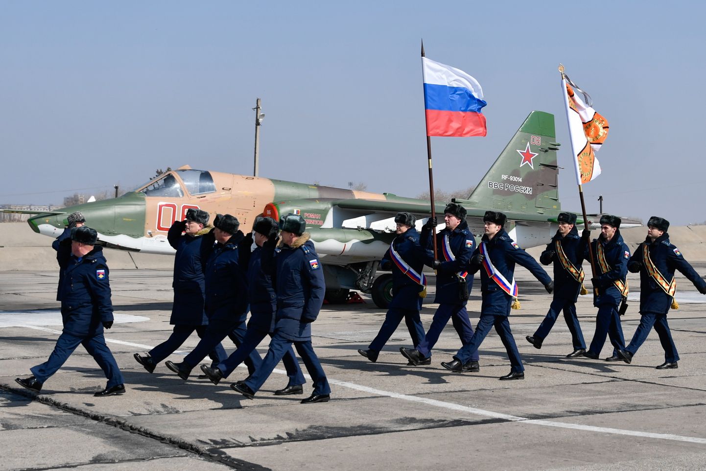 Vene ründelennuk Su-25 ja sõjaväelased eelmise aasta märtsis Primorje krais.