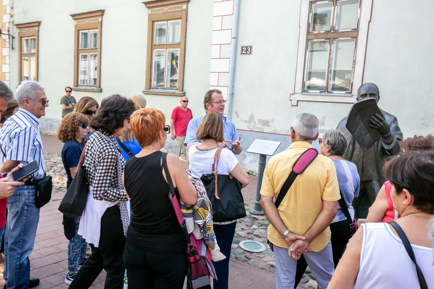 Kuurordimaks aitaks kanda kulusid, mis kaasnevad turistidelinnaks olemisega. Mujal ei häbeneta maksu küsida, miks peaksime meiegi pilku peitma?