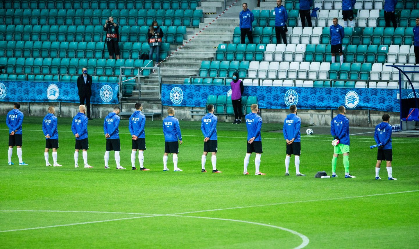 Eesti koondis Lilleküla staadionil.