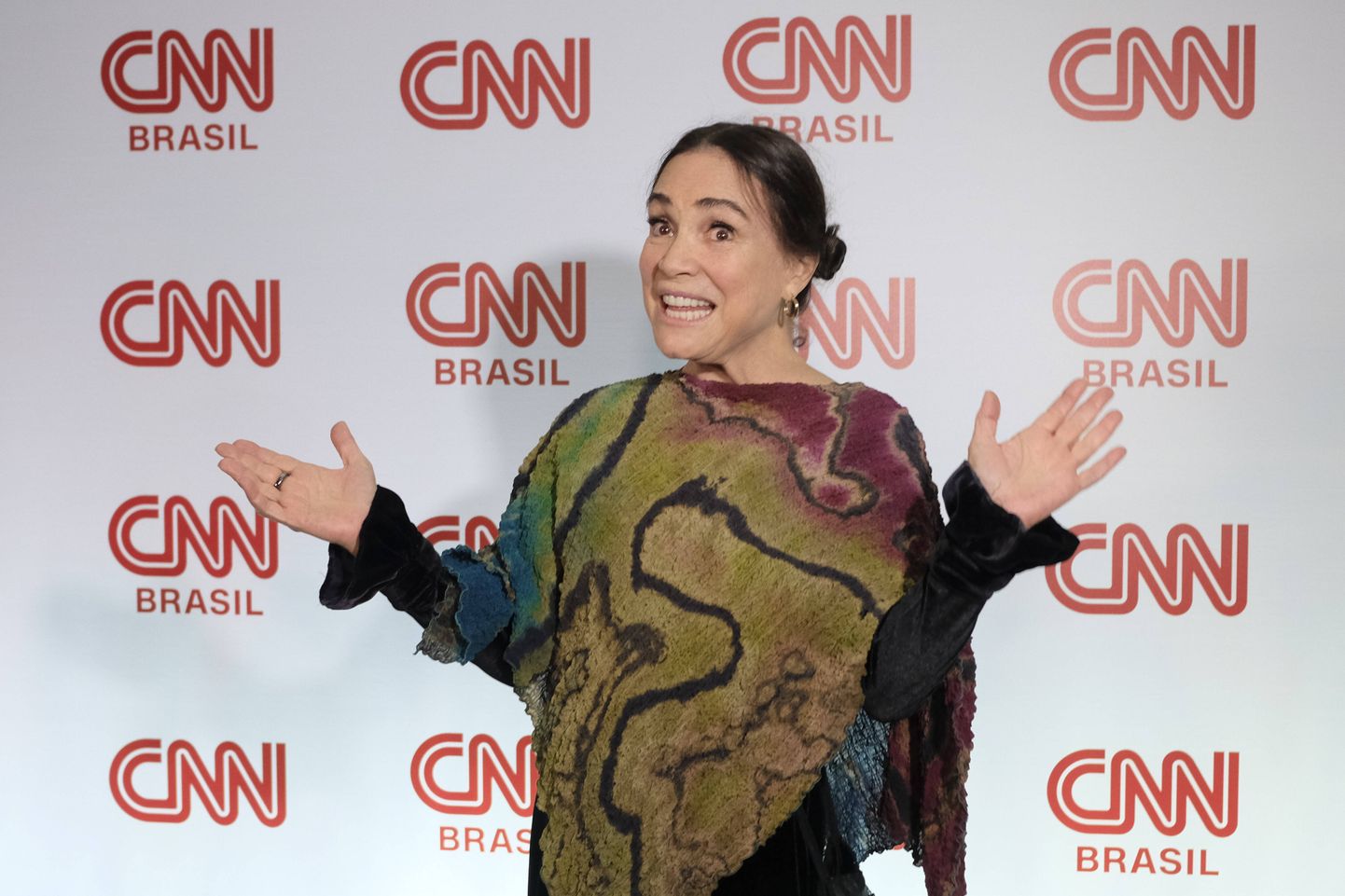 Kultuuriministri ametist tagasi astunud Regina Duarte 9. märtsil uudistekanali CNN Brasil avamisel.