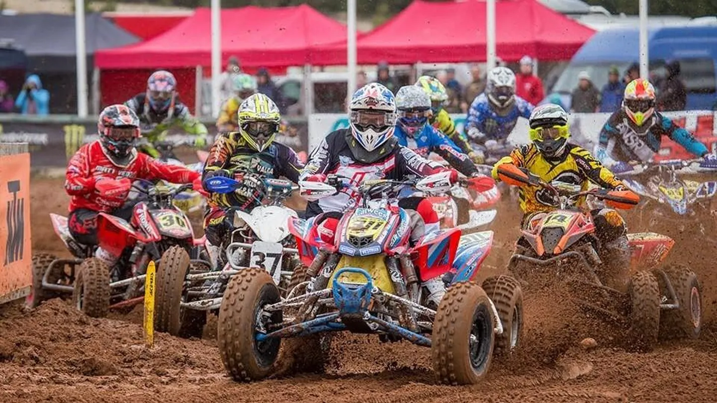 Kolmekordne Euroopa meister Kevin Saar (nr 311) pidi Lange krossirajal mõlemad sõidud liidrikohalt katkestama.