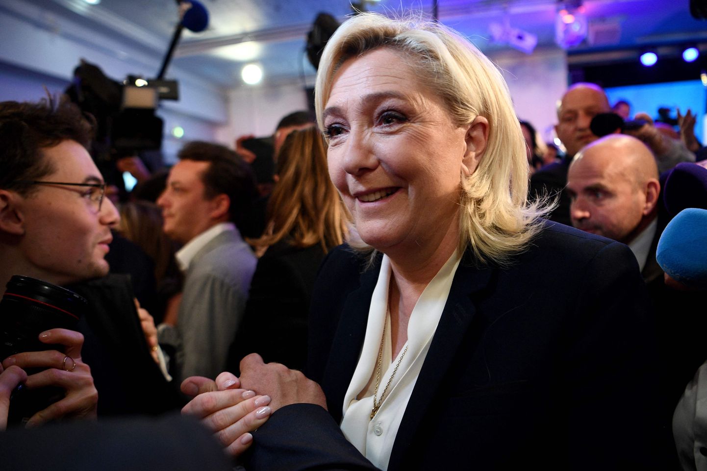 Marine Le Pen pärast valimistejärgset kõnet.