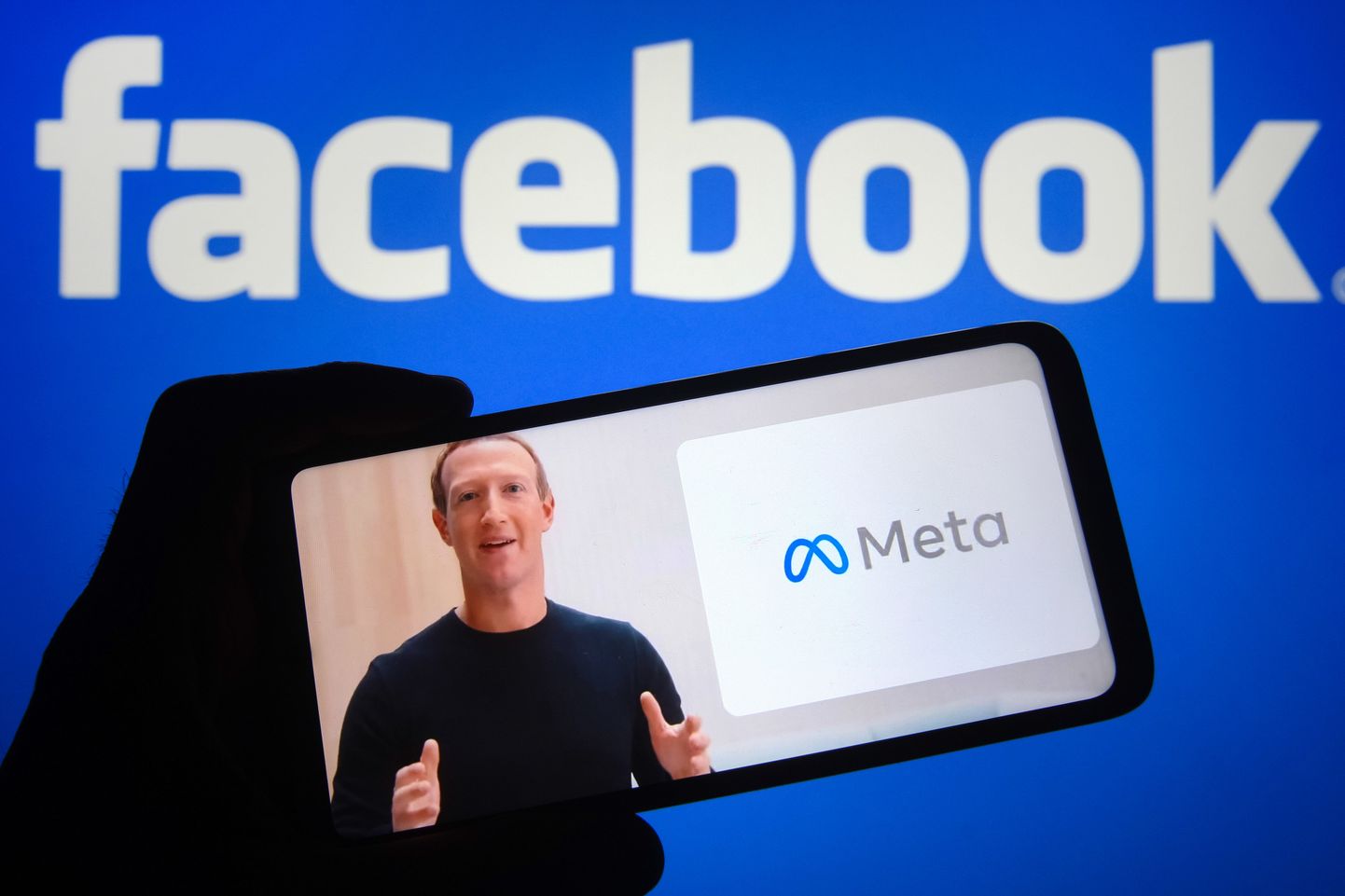 Facebooki tegevjuht Mark Zuckerberg teatas 28. oktoobril, et Facebook Inc saab uueks nimeks Meta ja ka uue logo