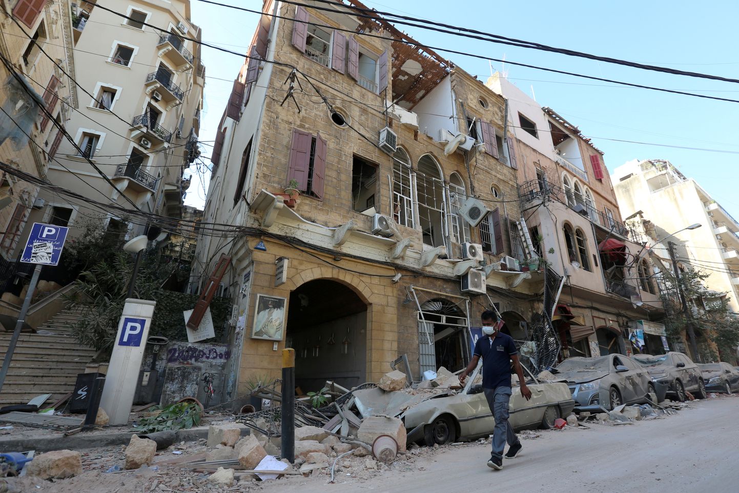 Liibanoni pealinna Beiruti sadamas toimus 4. augustil plahvatus, mis hävitas sadamahooned ja kahjustas maju mitme kilomeetri raadiuses