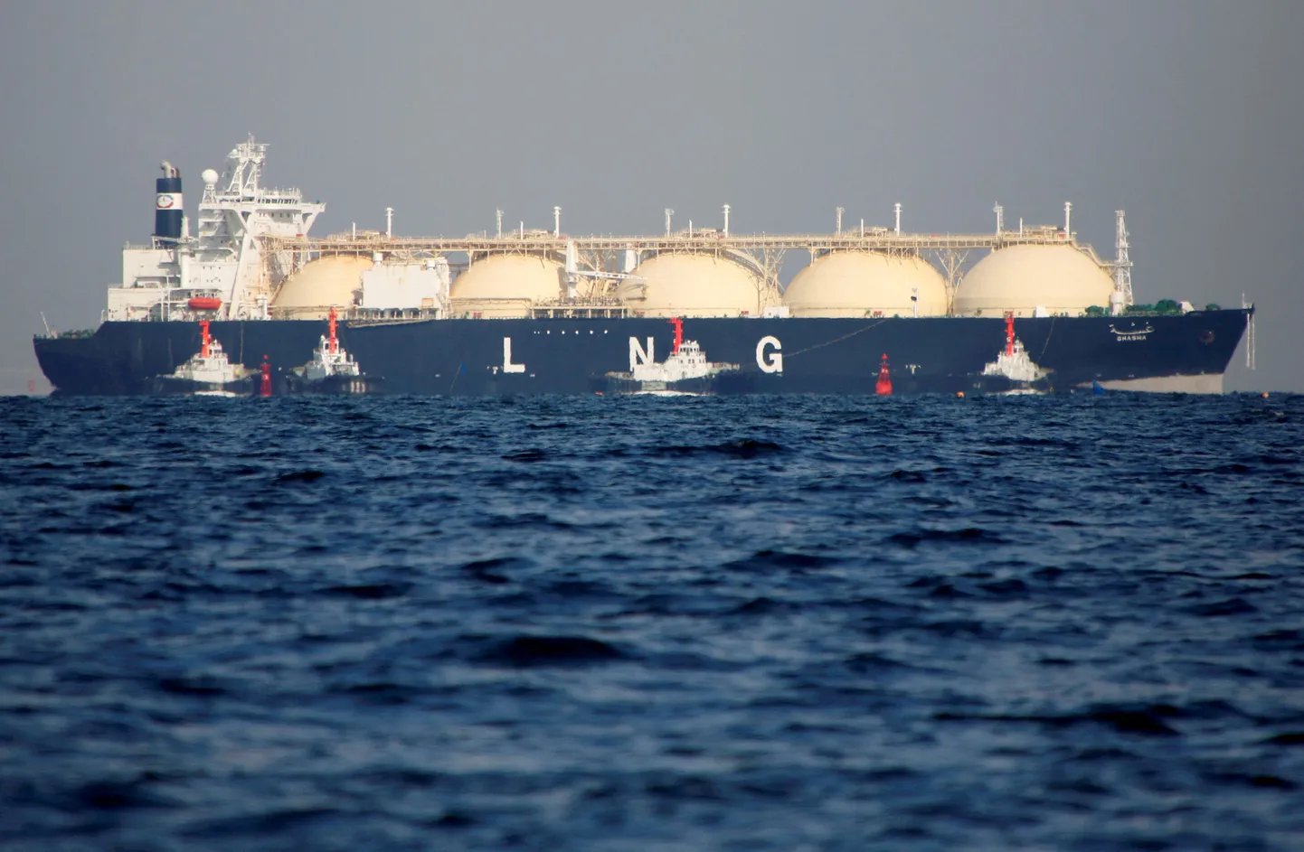Veeldatud maagaasi LNG tanker.