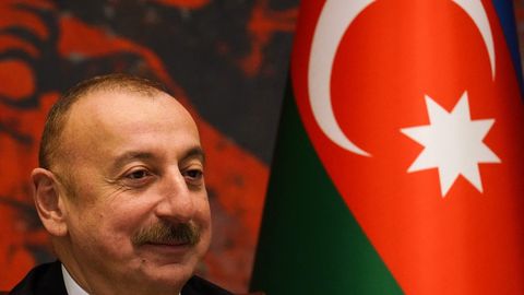 Aserbaidžaan saatis maalt välja kaks Prantsuse diplomaati