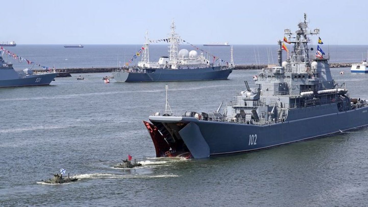 Десантный корабль "Калининград" в Черном море. Иллюстративное фото