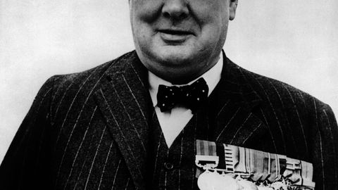 TÄNA AJALOOS ⟩ Winston Churchill pidas kõne