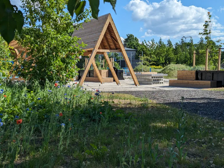 Uus-Veerenni Vahepark.