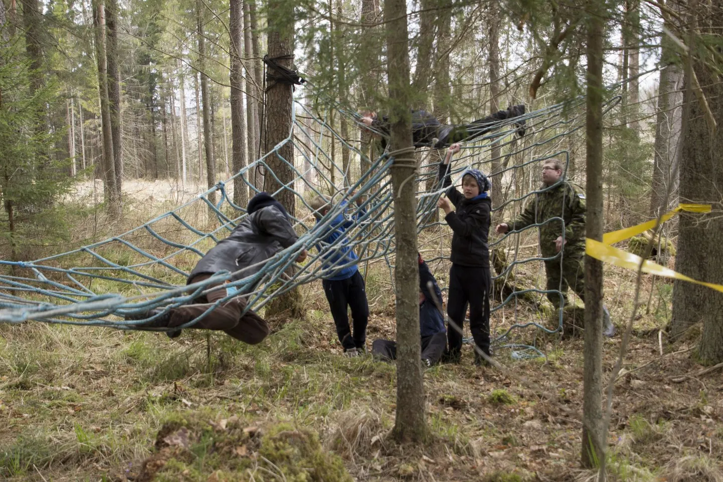 Takistusrada oli hea koht näitamaks meeskonna ühtsust.