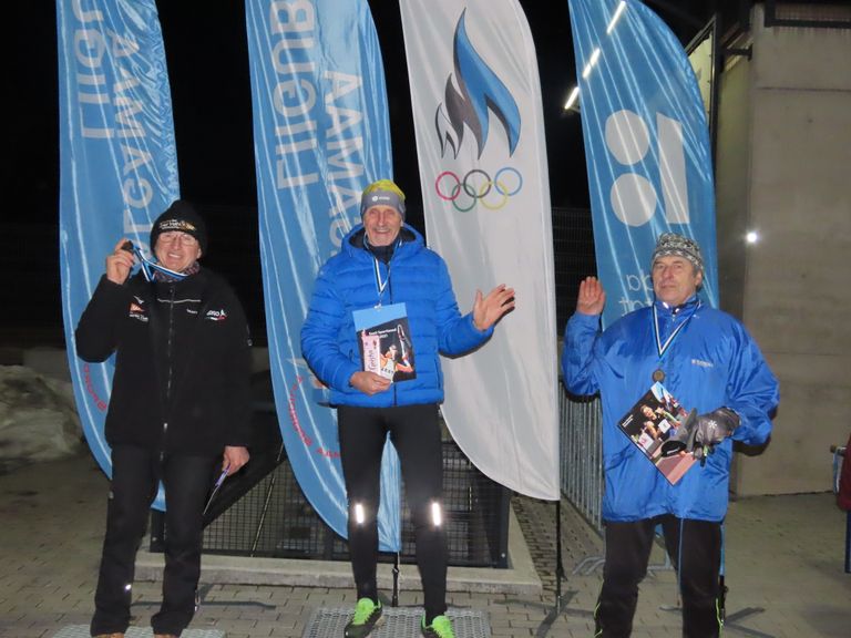 Valgamaa meistrivõistluste meeste M70 vanuseklassi 2,5km distantsi esikolmik Andris Dainis, Anti Oot, Heino Laiapea.
