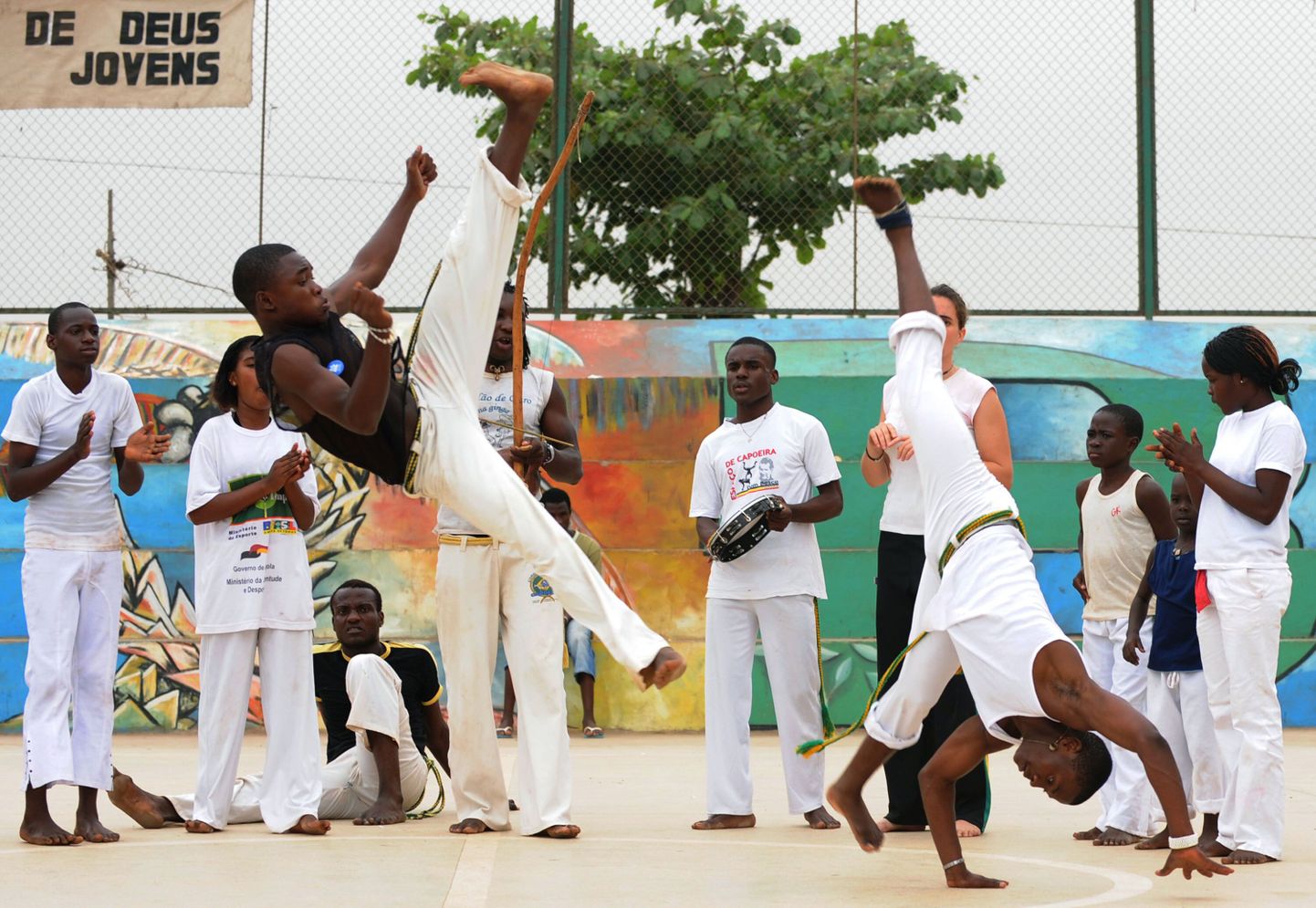 Capoeira muudab slummilapsed enesekindlamaks